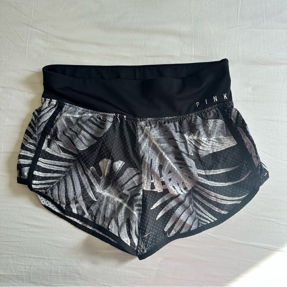 ⚡️ FLASH SALE Victoria’s Secret Pink black running shorts size small